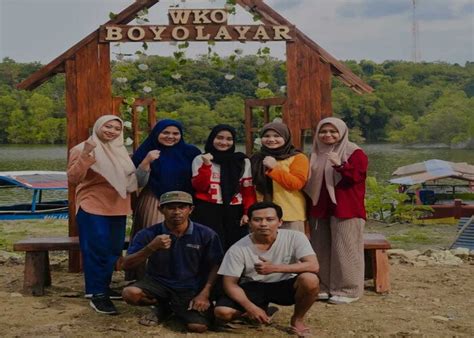 kelompok  kkn uns solo bantu kembangkan desa wisata boyolayar sragen