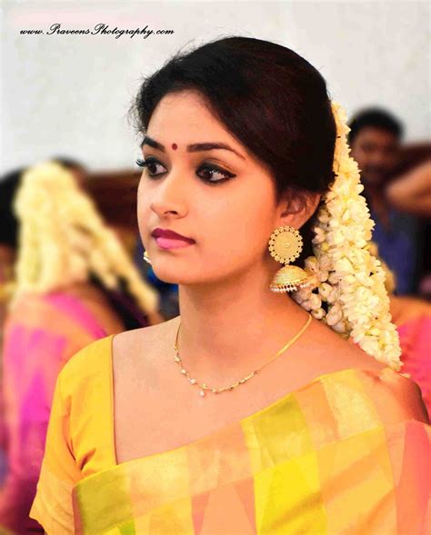 Keerthi Suresh Gorgeous Pictures In Saree Reveals Never Go