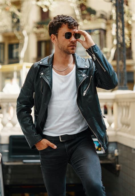 leather jacket outfits  men styling  easy cool