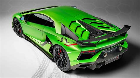 lamborghini aventador svj revealed  dealer photo shows extreme