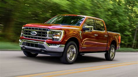 ford   revealed  smarter stronger  ton truck
