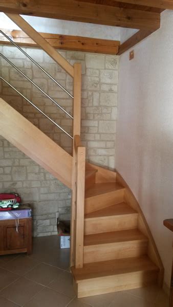 escalier dangle menuiserie  concept portes fenetres cuisines amenagements
