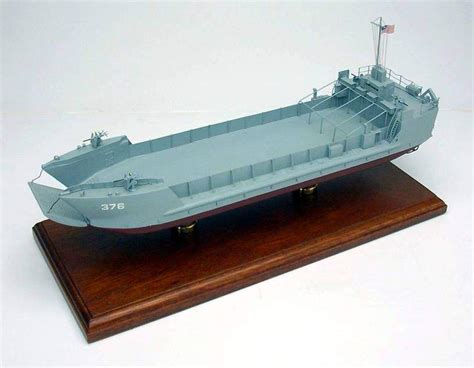 lct mk  amphibious ship  scale mahogany ship model