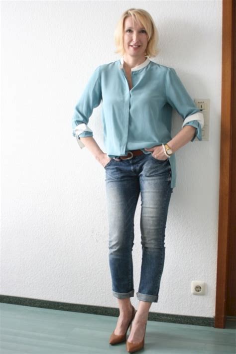 casual outfits for women over 40 28