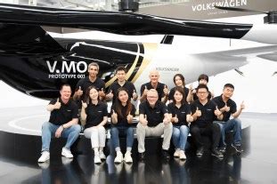 volkswagen unveils vmo passenger drone prototype  rotor evtol craft      km
