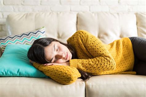 people   naps  happier   productive study