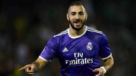 karim benzema wallpapers images  pictures backgrounds