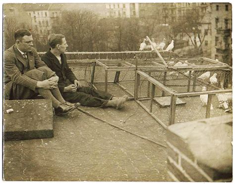50 fun and interesting vintage photographs of people posing on the roof
