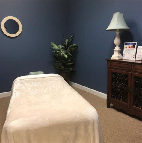 cary massage find deals   spa wellness gift card spa week