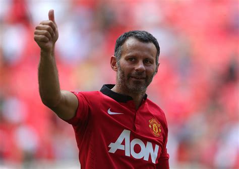 ryan giggs expected   manchester uniteds manager   football