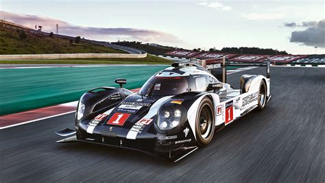 porsche  hybrid lmp race car packs  horsepower autoevolution