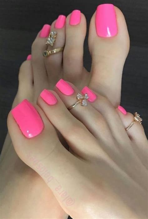 pin by shoe lover on sexxyy feet pink toe nails toe nails pretty