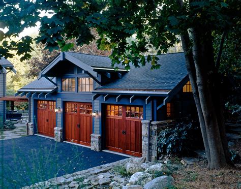 craftsman carriage house  portfolio photo   project galleries  mackin architects