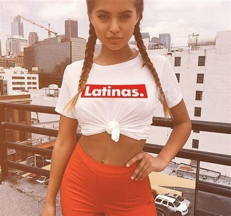 Дамска тениска Latinas • Kiki Bg