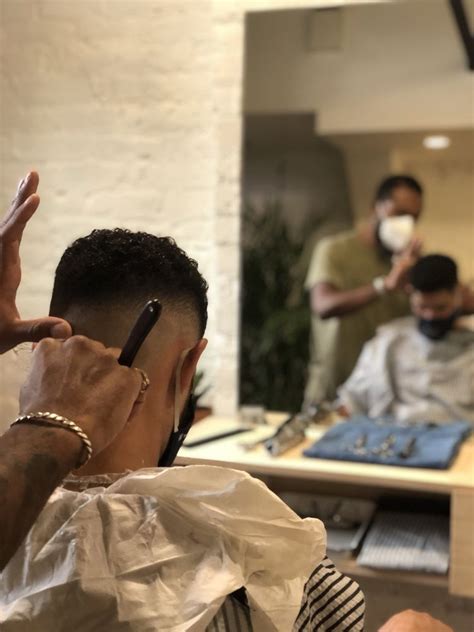 friend of a barber rolling out