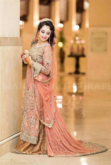 Pin By Norraheem On Wedding Dress Pakistani Bridal Dresses Pakistani