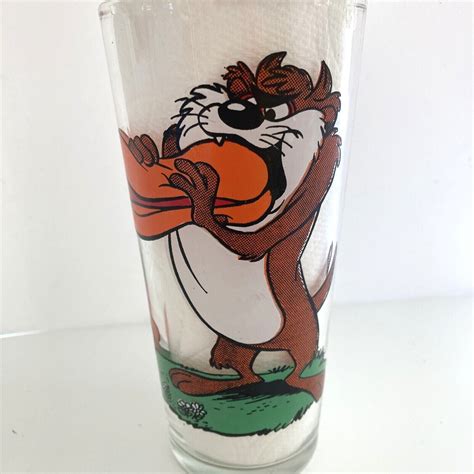 Vintage 1976 Looney Tunes Collectors Glass Daffy Duck And Tasmanian