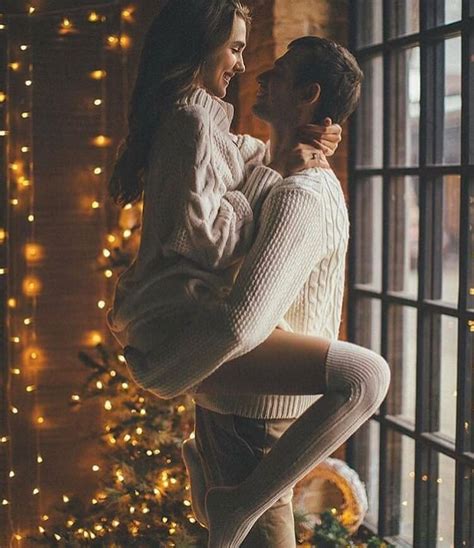 Christmas Couple Photoshoot Ideas Relationship Goals Bunnies