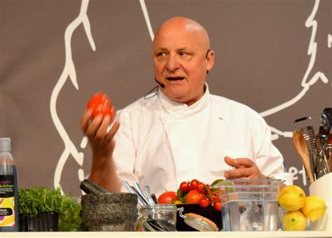 Chef Aldo Zilli At The Ideal Home Show Manchester Celebrity Chefs