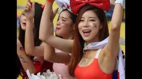 World Cup 2014 Beside The Stadium Korean Fan Youtube