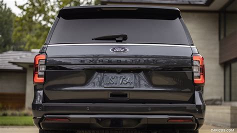 ford expedition  stealth edition performance package rear