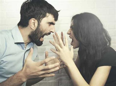 Dating 5 Signs You’re In A Toxic Relationship