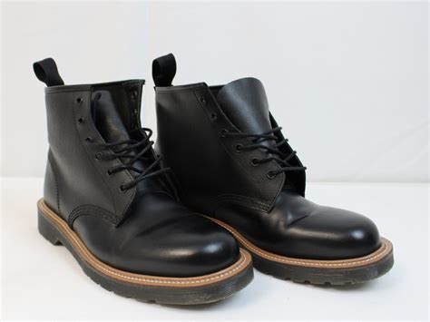 dr martens herenschoenen maat  nieuwstaat kringwinkel