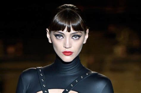 Madrid Fashion Week Models Suffer Wardrobe Malfunction During Mercedes