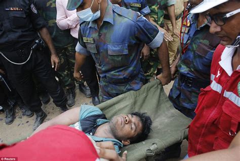 Bangladesh Building Collapse Daughter S Agony As She Discovers Her