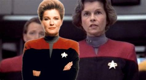 Star Trek Why The Original Janeway Left Voyager