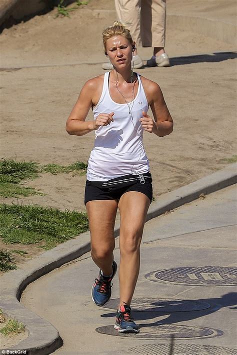 Claire Danes Pounds The Beach On Her Jog In California