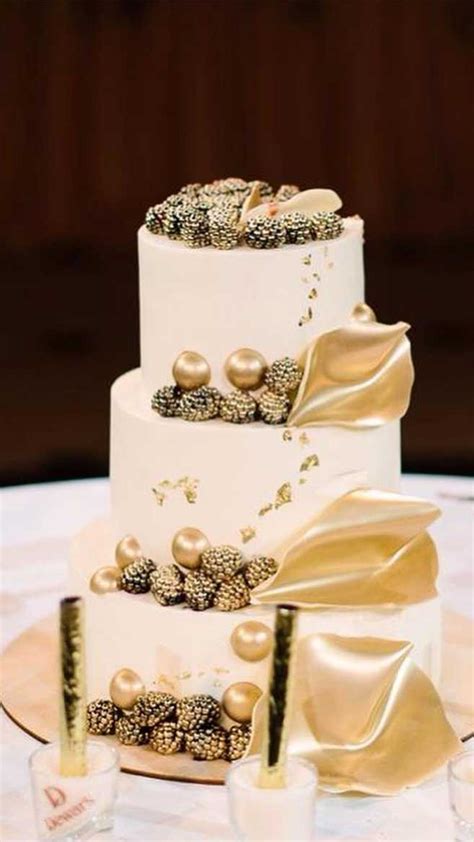 the 50 most beautiful wedding cakes elegant wedding cake with gold