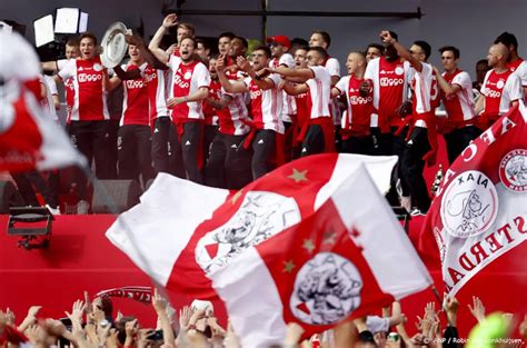 mogelijke huldiging ajax woensdag direct  arena nieuwsnl