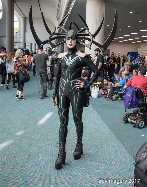 best cosplay of san diego comic con 2017 77 photos best cosplay comic con san diego comic con