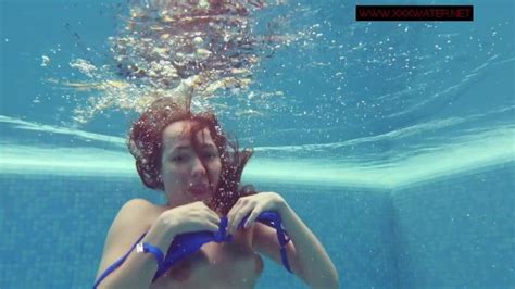underwater show lina mercury russian big tits pornstar enjoys swimming