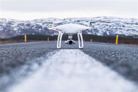 dji phantom  pro  review drone drone design dji phantom