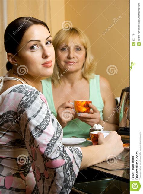 piss drinking mother and daughter porno photo
