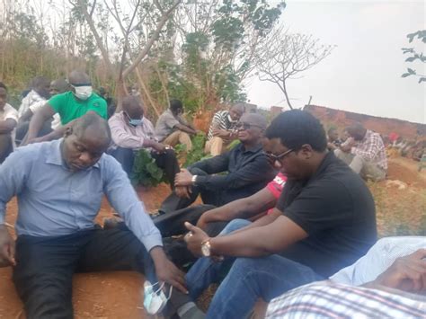 judge kenyatta attends funeral  nyasa times journalist pays tribute malawi nyasa times