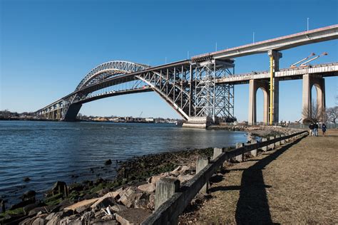 lane closures scheduled  week  bayonne bridge holland tunnel jersey tribune