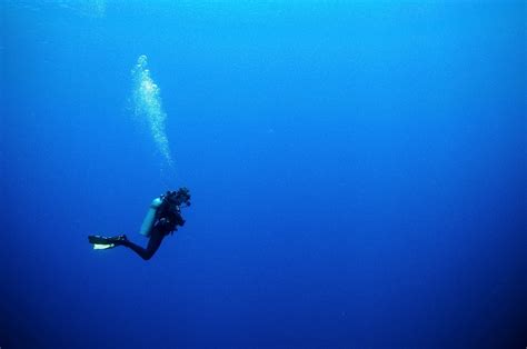 deep  scuba diving deeperbluecom