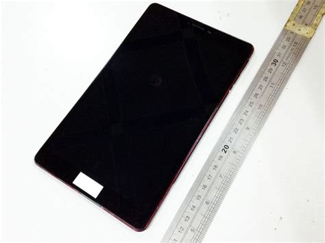 pictures  googles nexus  tablet   revealed    metallic frame