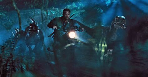 Geekmatic New Jurassic World Trailer Reveals More Dino Chaos