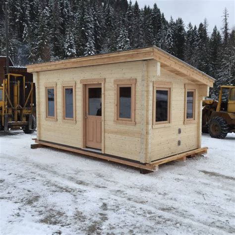 log cabin builders adapt  growing tiny home market  globe  mail