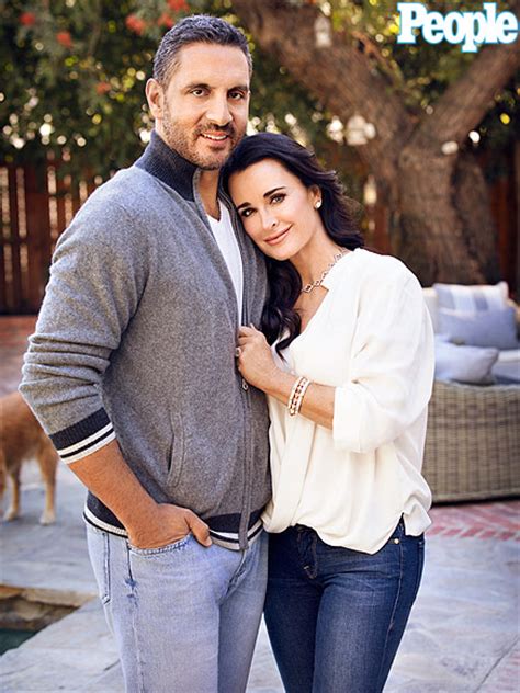 Real Housewives Of Beverly Hills Kyle Richards On Happy Marriage