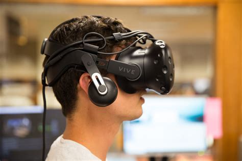 virtual reality headset  immersive academic experience