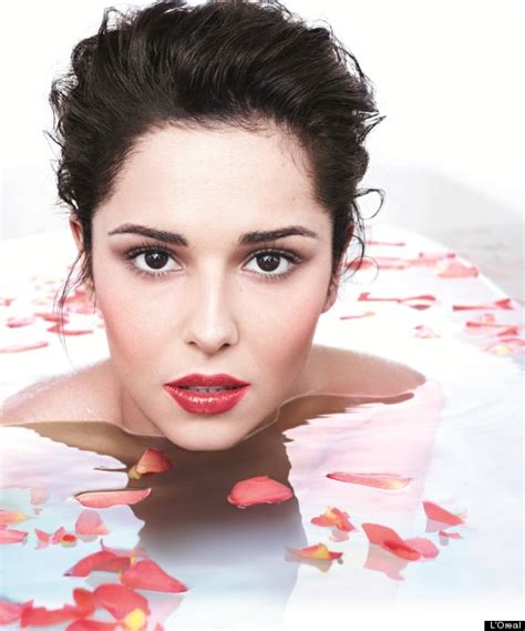cheryl cole strips off takes a bath looks amazing in new l oreal
