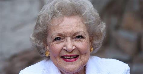 betty white legendary golden girls star has died at the age of 99