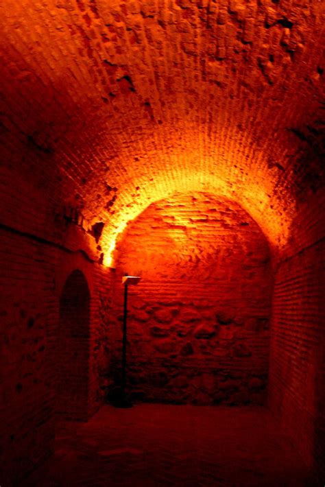 underground   ancient royal family  stay  hot su flickr