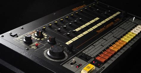 years  beats roland tr  enters  hall  fame synthtopia