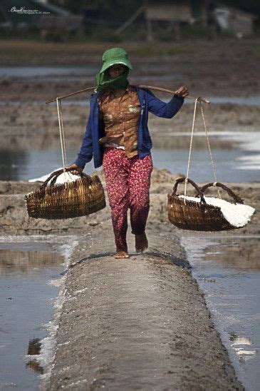 Cambodia Land Of Wonders Through The Lens The Orient